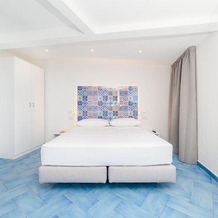 Eden Sul Mare Bed and Breakfast Amalfi Exteriör bild